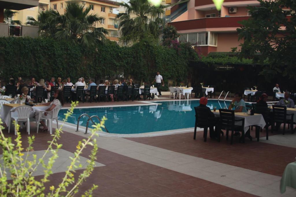 Fun Point Apart Hotel Alanya Exterior foto